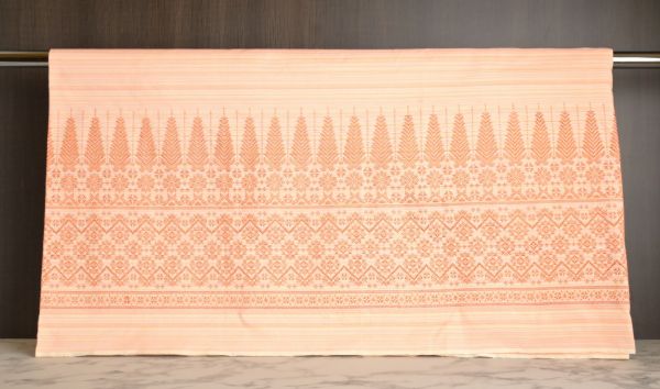 Picture of Kain Gedong Tenun Setengah Pohon Ru (Peach)